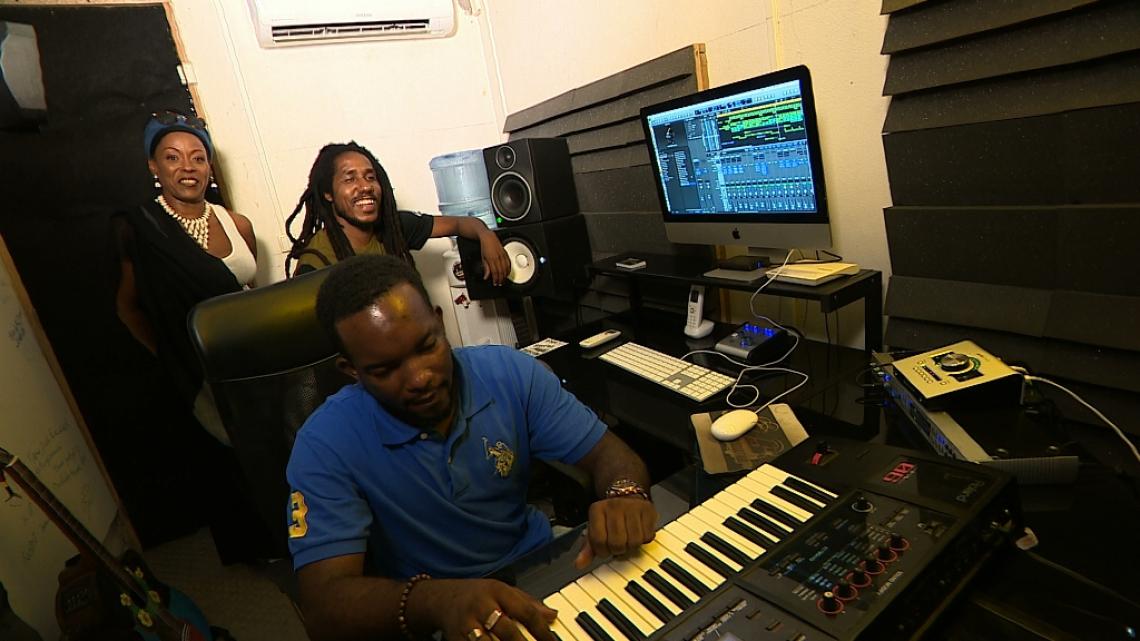 Saël : chanteur-auteur Reggae