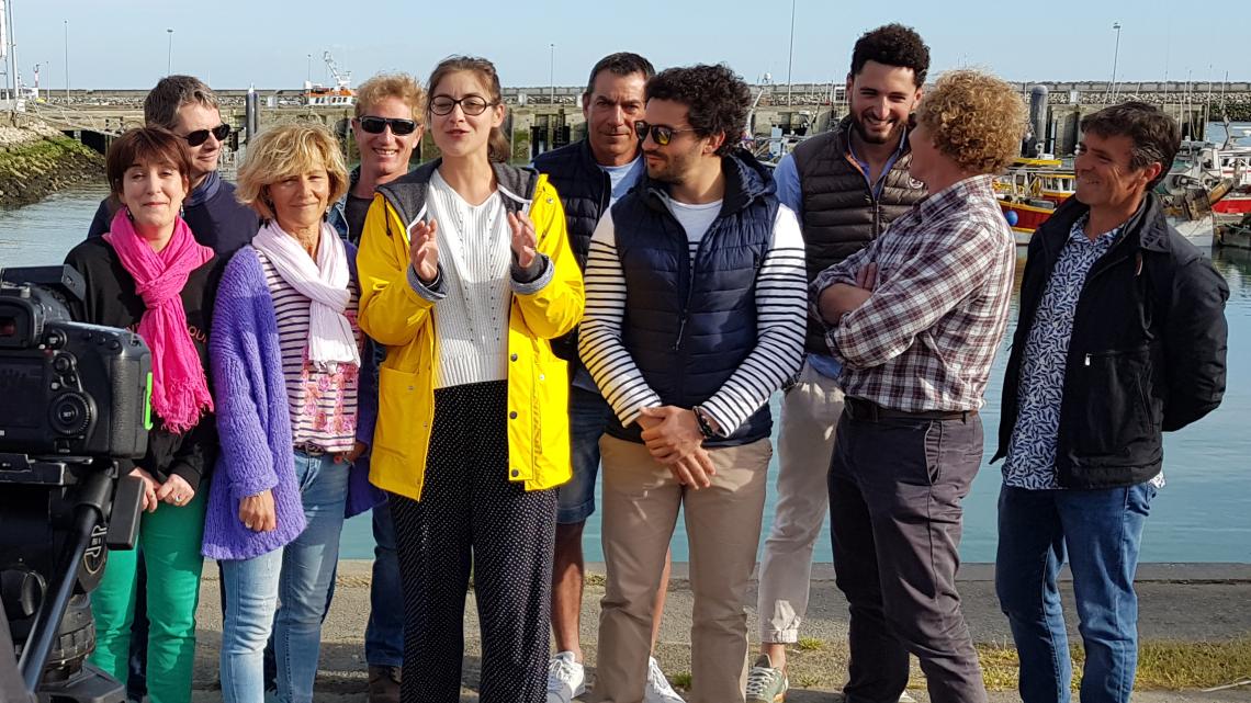 Photo de groupe sur le port de Chef de Baie à La Rochelle