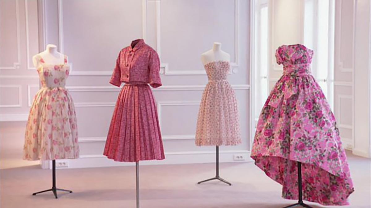 Robes rose Christian Dior 
