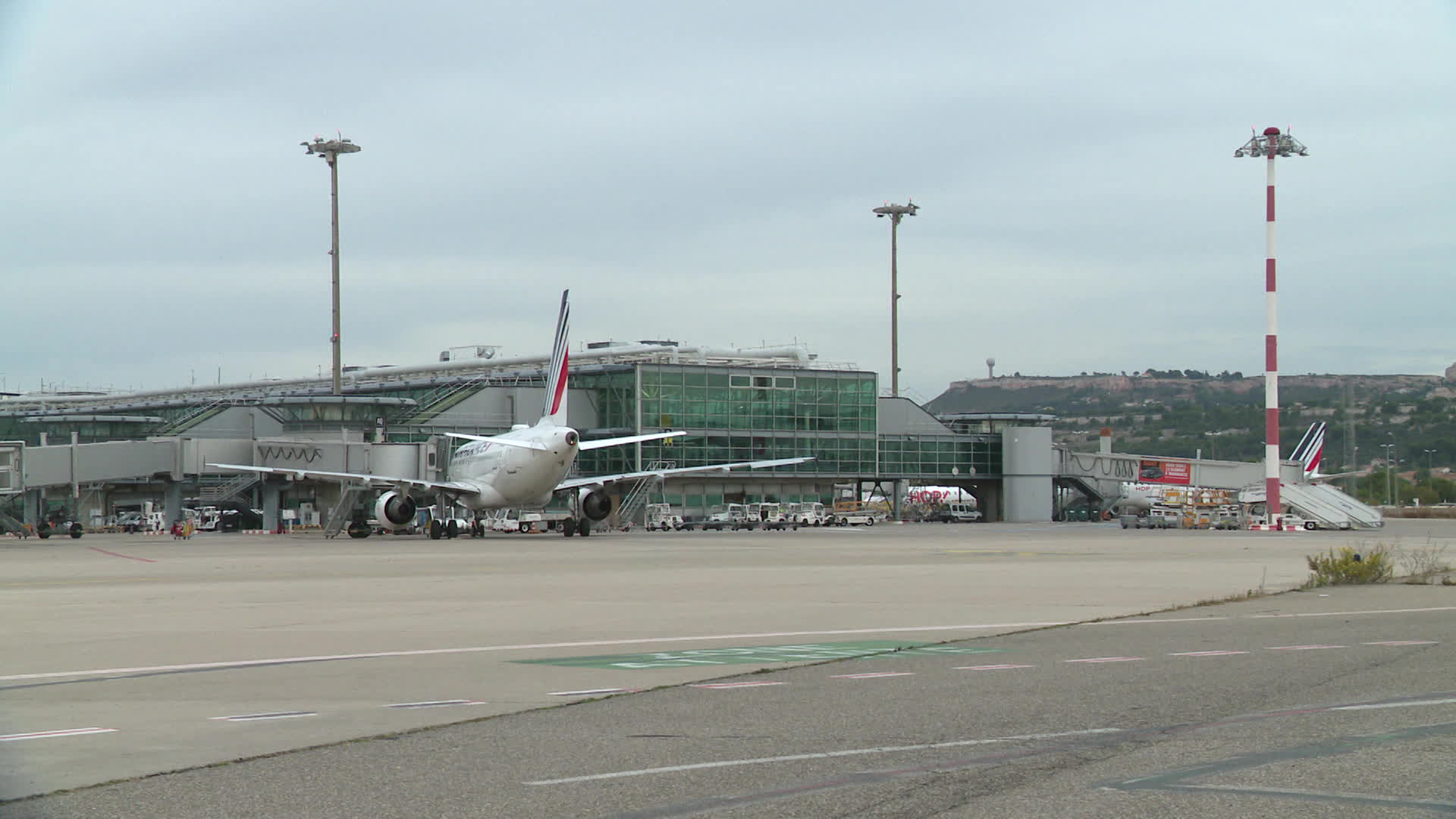 Vue extérieure de l'aéroport Marseille Provence