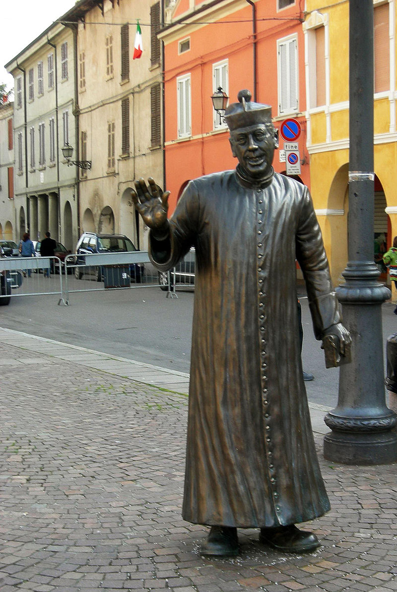 Statue de don Camillo à Brescello - Italie (c) Ftv