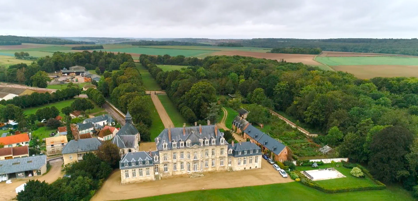 chateau vallée de la selle