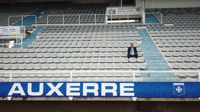 Guy Roux Tribune stade l'Abbé Deschamps