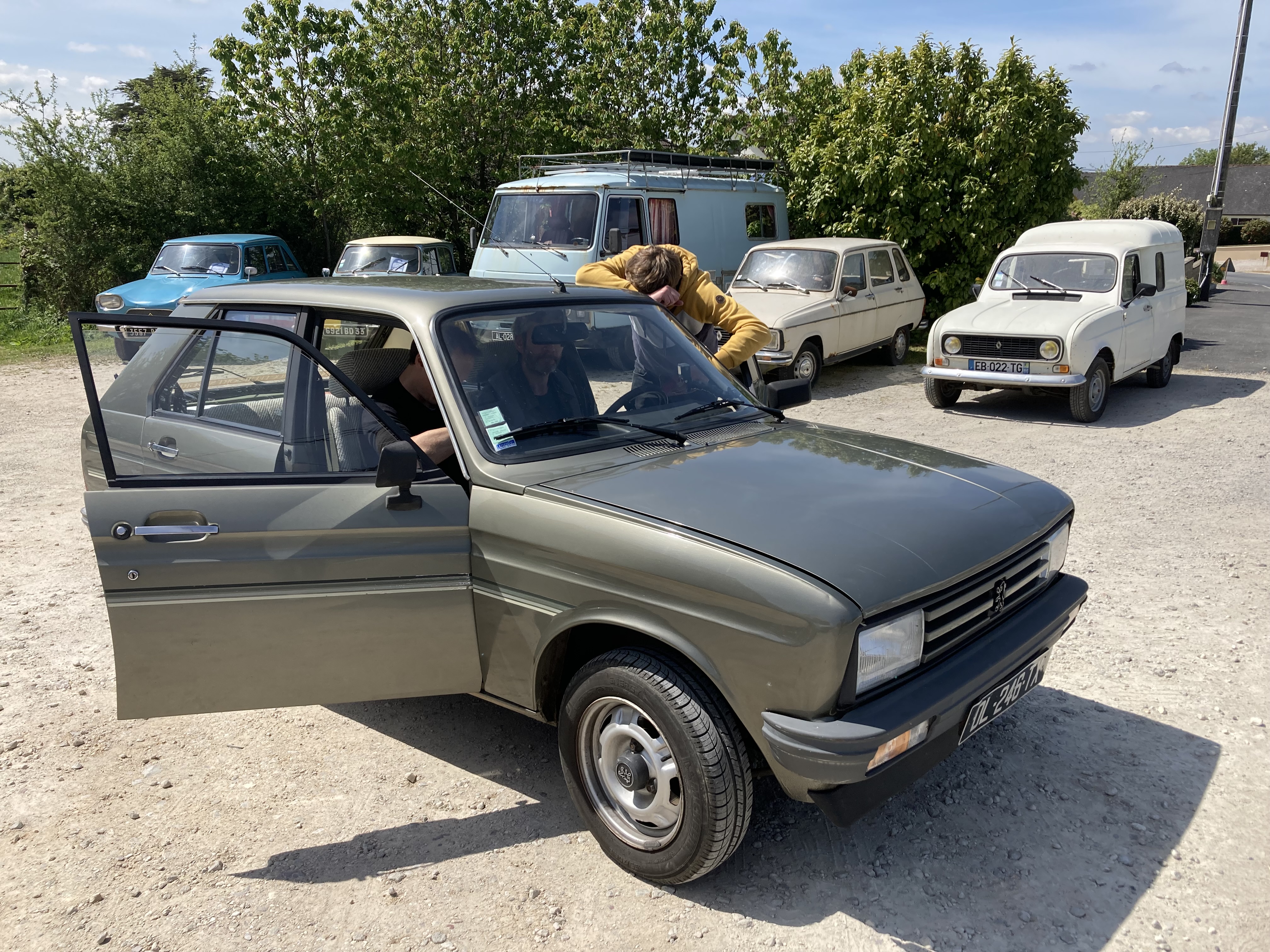 Peugeot 104