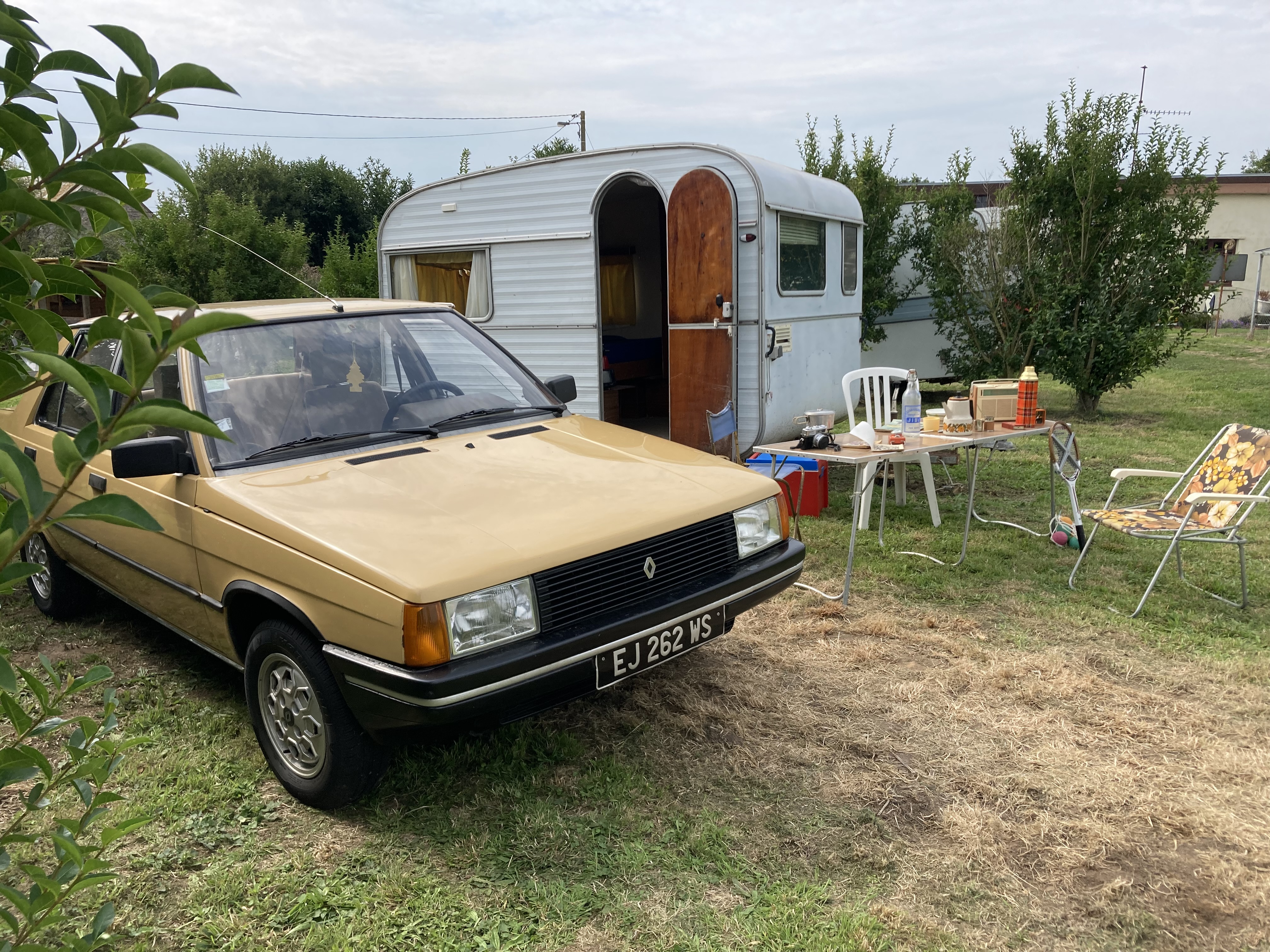 Image Renault 9