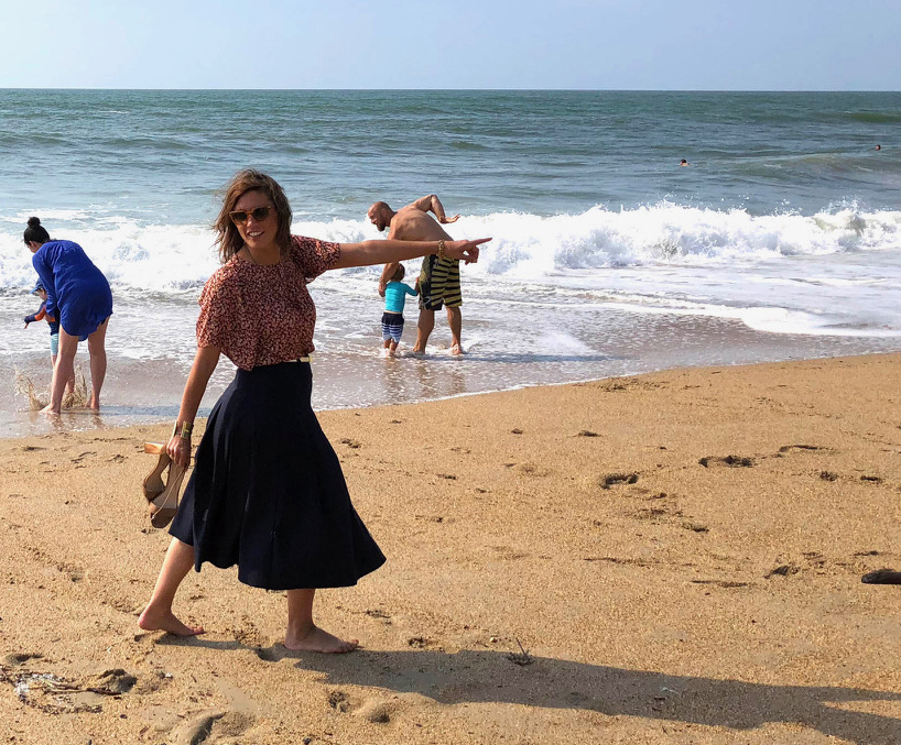 Mathilde Serrell sur la plage de Guéthary