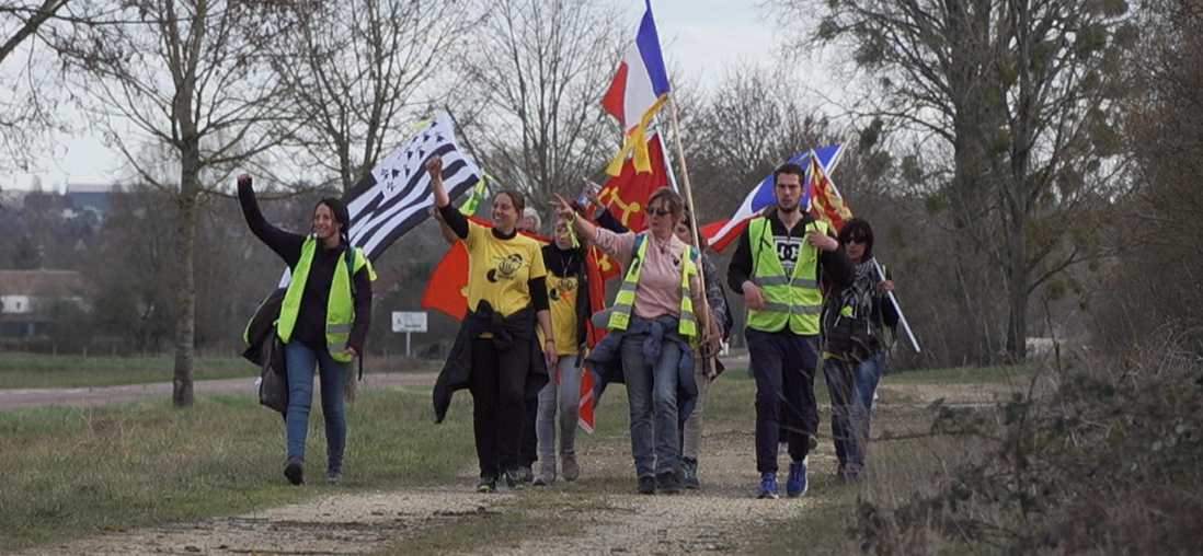 Les femmes en jaune