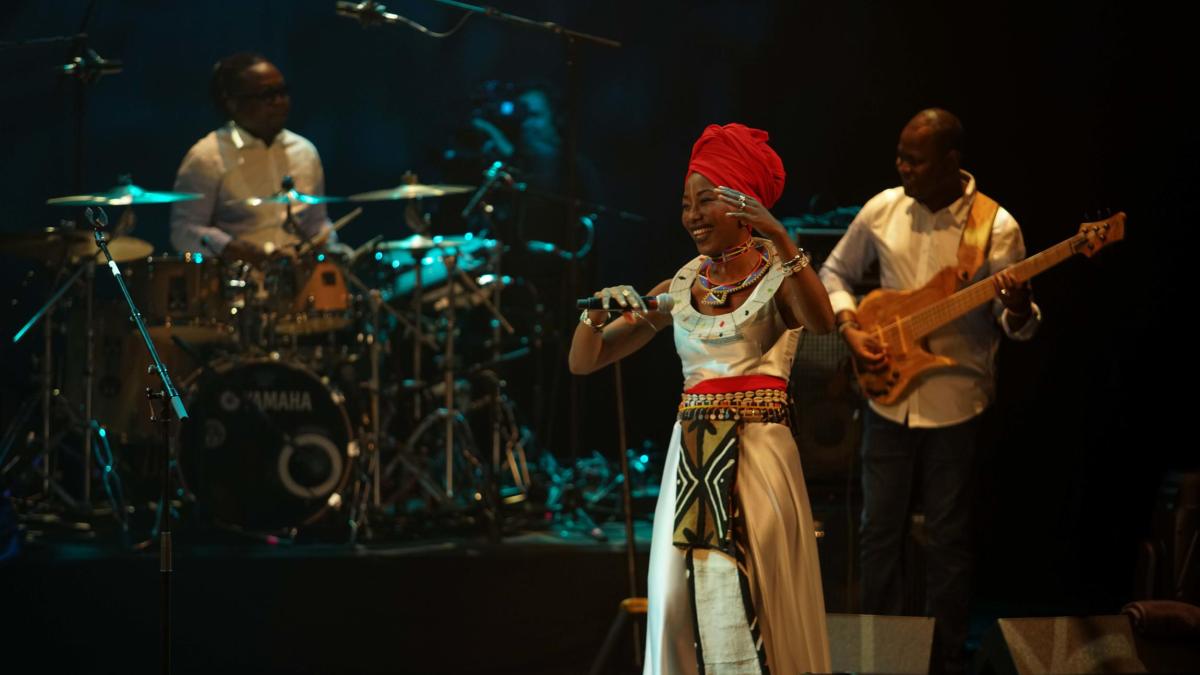Fatoumata Diawara en live au Trianon ©XX