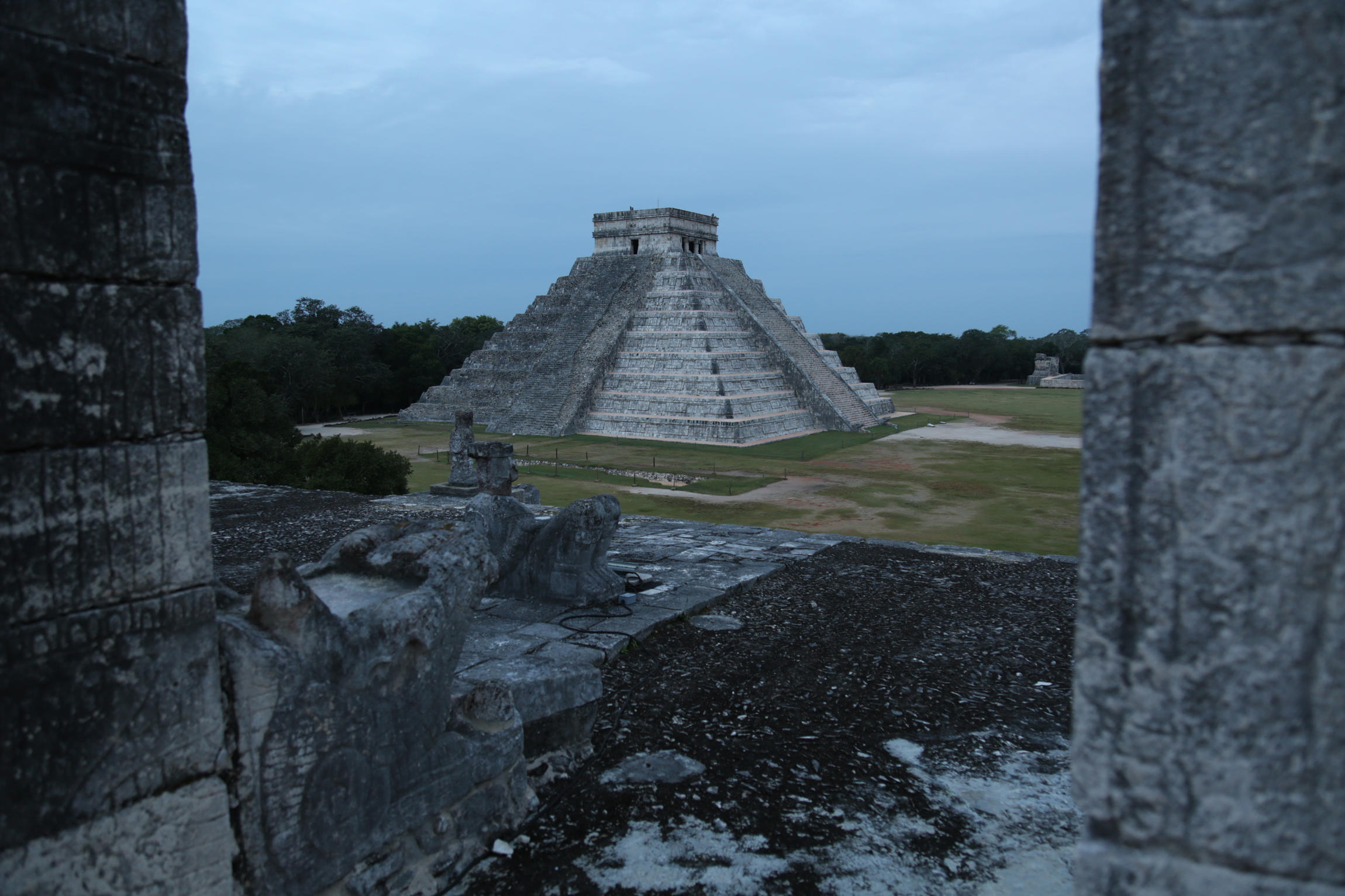 LA GRANDE PYRAMIDE MAYA