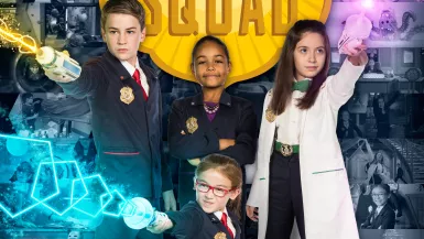 l'équipe de l'Organisation Super Insolite