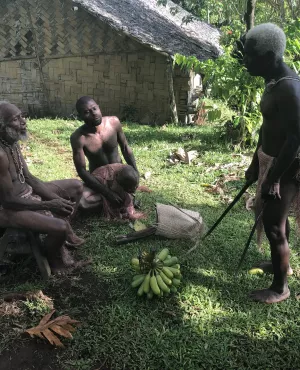 VANUATU, TROC ET DENTS DE COCHON