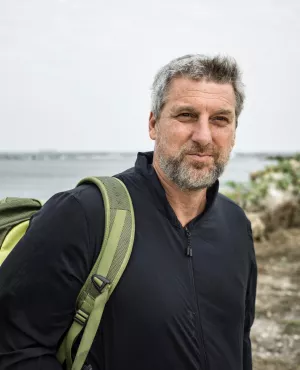 AU BOUT C'EST LA MER