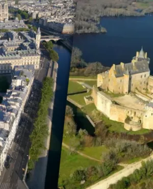 Paris, le mystère du Palais disparu / Patrimoine : de vieilles pierres très précieuses…