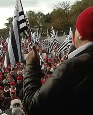 Colères bretonnes : manifestations des Bonnets Rouges