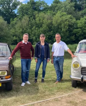 Vroum Peugeot en 04