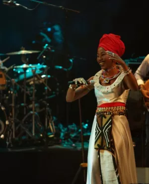 Fatoumata Diawara en live au Trianon