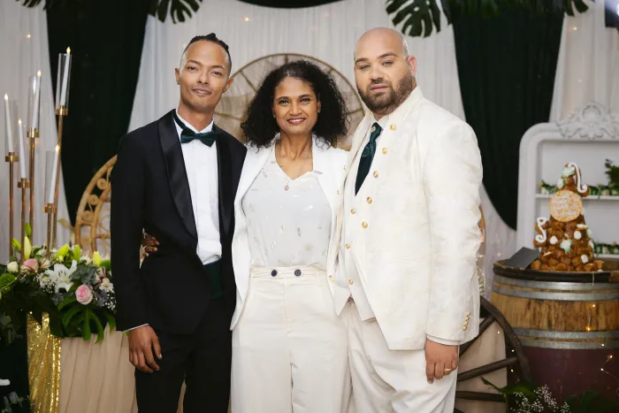 Lamour lé dou fait sa rentrée sur Réunion la 1ère pour une 14 ème saison 6 mariages, 6 histoires et un témoin privilégié, Rocaya !