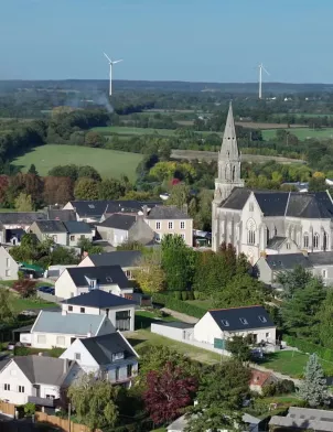 DEP - La ville de Teillé, deux maires pour une commune