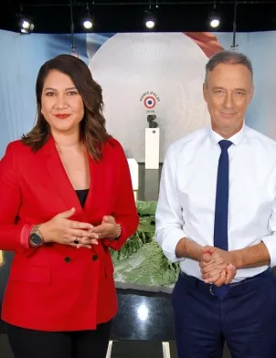 MUNICIPALES 2026 : AU CŒUR DU DÉBAT  SUR REUNION LA 1ERE •	Le Grand Rendez-vous : Soirée du 1er tour le 15 mars. •	L'Entre-deux-tours : 8 débats décisifs pour convaincre. •	Du 17 au 20 mars, retrouvez deux face-à-face quotidiens à 9h00 et 10h00.