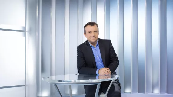 AXEL DE TARLE Copyright / Delphine Ghosarossian / FTV / SIPA