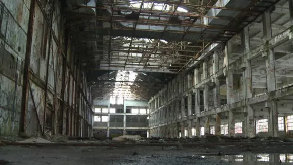 © Marc Perroud - L'intérieur de la friche de la Rhodiaceta à Besançon