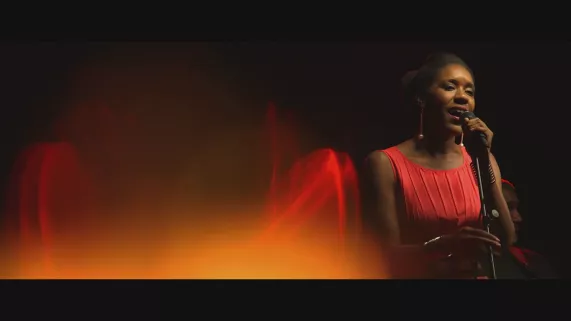 TRICIA EVY AU NEW MORNING