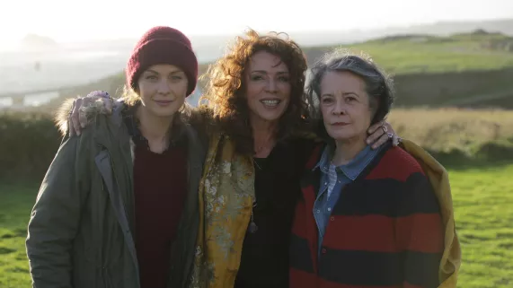 © Gilles SCARELLA Raphaëlle Agogué, Dominique Lavanant, Maruschka Detmers