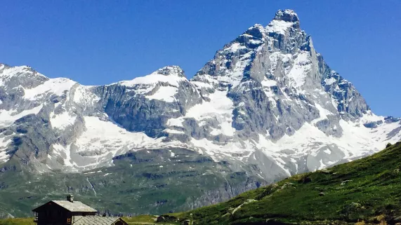 CHRONIQUES D'EN HAUT - Le Cervin sur les traces de Whymper CHRONIQUES D'EN HAUT - Le Cervin sur les traces de Whymper