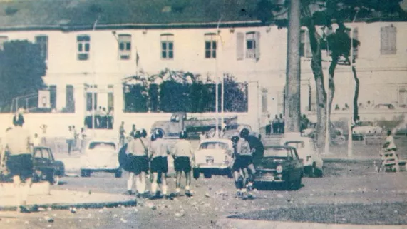 A Pointe-à-Pitre, en mai 1967 (Photo tirée d'une exposition organisée en Guadeloupe en 2010. DR)