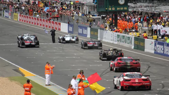 Départ 24 heures du Mans ©  ACO/Nikon