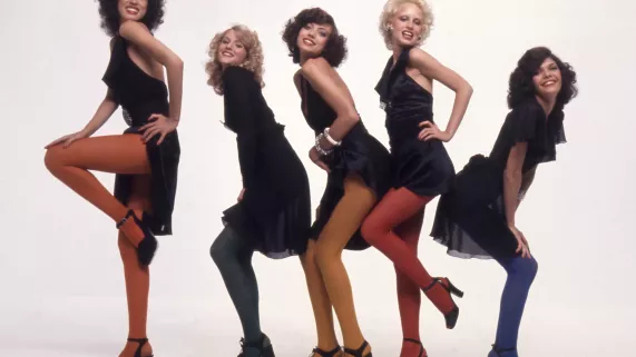 "L'histoire glamour de DIM". "L'histoire glamour de DIM".