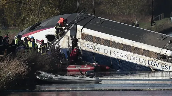 TGV accidenté à Eckwersheim en novembre 2015 TGV accidenté à Eckwersheim en novembre 2015
