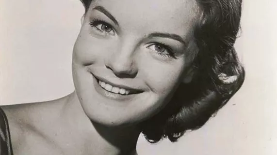 (c) DR Romy Schneider