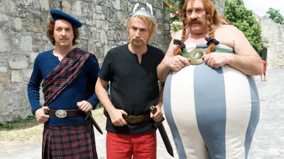 Jean-Marie LEROY - © 2012 Les Editions Albert René / Goscinny-Uderzo / Fidélité Films / France 2 Cinéma / France 3 Cinéma / Cinetotal KFT / Lucky Red / Morena Films ASTÉRIX & OBÉLIX: AU SERVICE DE SA MAJESTÉ