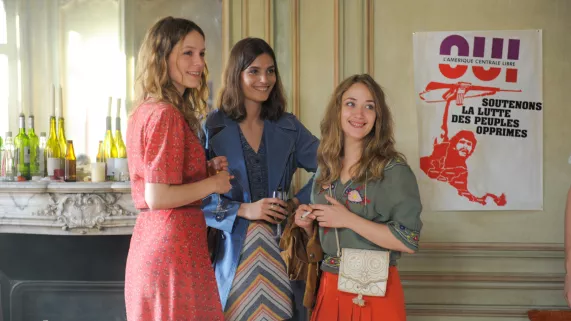 production LA VIE DEVANT ELLES