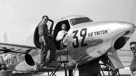© Airbus Le Triton, premier avion à réaction français