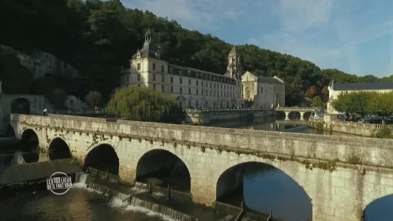 © Morgane Production LES 100 LIEUX QUE VOUS DEVEZ VOIR