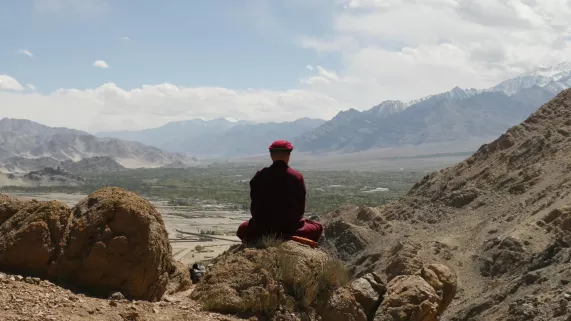 © Patly Productions VU SUR TERRE