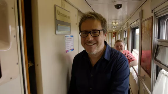 © Step by Step Productions DES TRAINS PAS COMME LES AUTRES