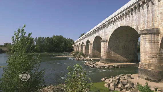 © Morgane Production LES 100 LIEUX QU'IL FAUT VOIR