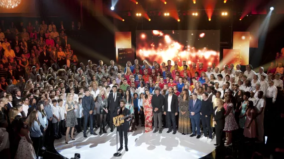 300 CHOEURS POUR + DE VIE