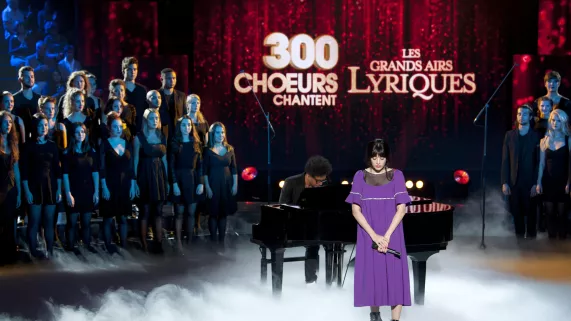 300 Chœurs chantent les grands airs lyriques