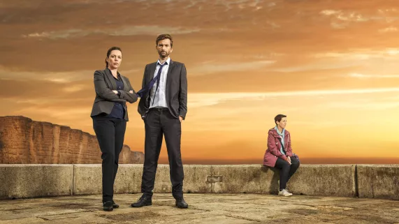 © Kudos/Imaginary Friends/Sister Pictures/ITV - Photographe : Colin Hutton BROADCHURCH S3 SUR #REUNION LA 1EREE