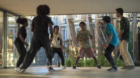 © Eric Michel DANSE, PETIT CHEF, DANSE !