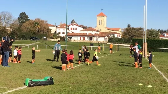 Rugby à Bardos