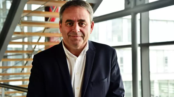 Xavier Betrand  Xavier Betrand