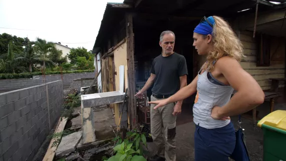 DE L'OR SOUS LA TOLE - NOUVEAUTE SUR REUNION 1ERE TV DE L'OR SOUS LA TOLE - NOUVEAUTE SUR REUNION 1ERE TV