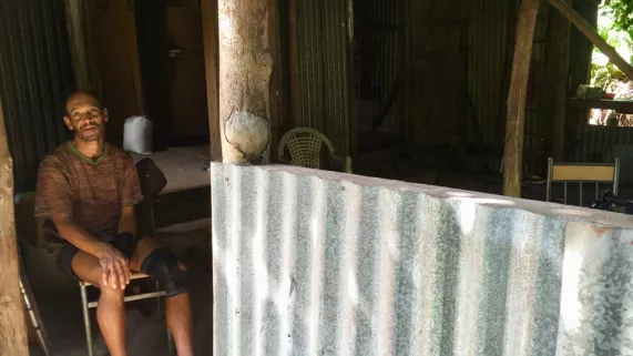 UN JOUR AVEC…  UN JOUR AVEC…