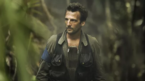 Guy FERRANDIS - © 2011 Nord-Ouest Films / Studio 37 / UGC Images / France 2 Cinéma L' ORDRE ET LA MORALE