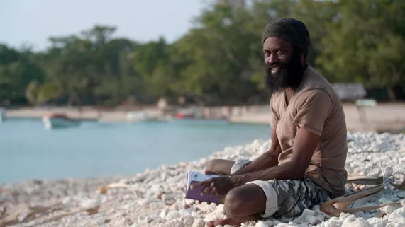 ©Vol de Nuit / Horizon Pacifique LES ILES DE MARS, NOUVELLE-CALÉDONIE, VANUATU